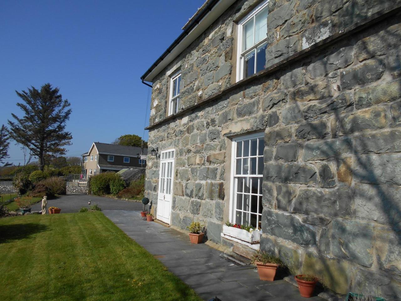 Hendre Clochydd Hall Llanaber Extérieur photo